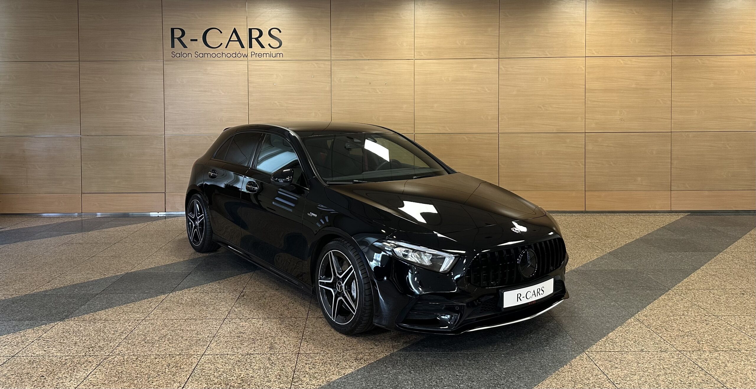 MERCEDES-BENZ A 35 AMG 4Matic
