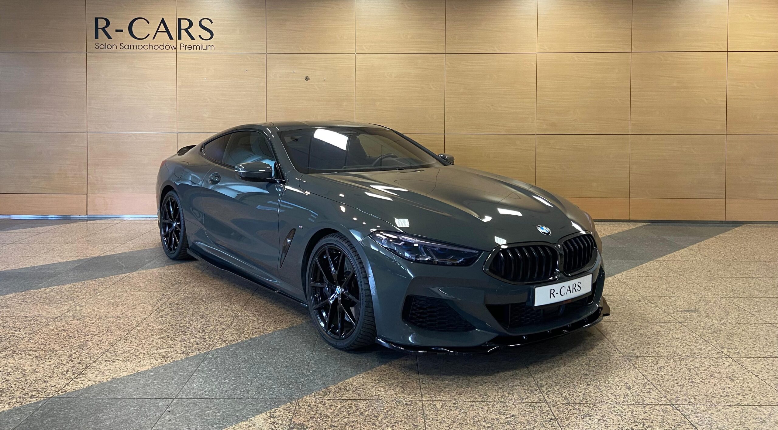 BMW 850i xDrive Coupe